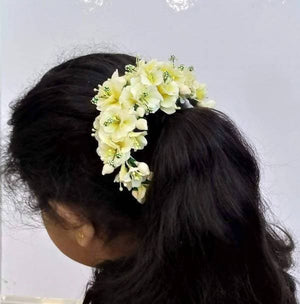 White Trendy Bridal Hair Accessories