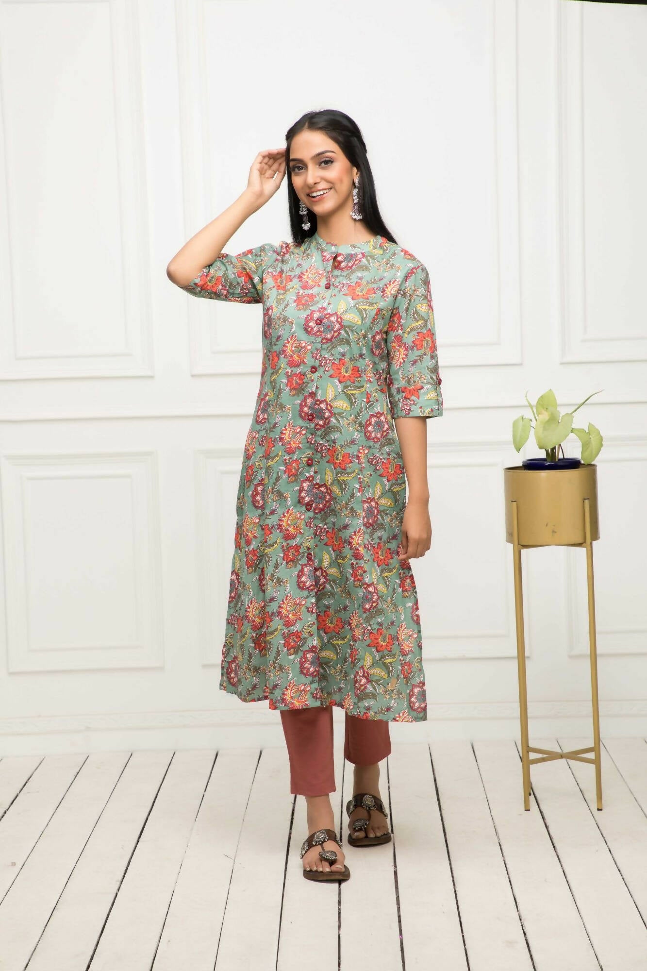 Myshka Women Multi Solid Cotton A-Line Round Neck Kurtas - Distacart