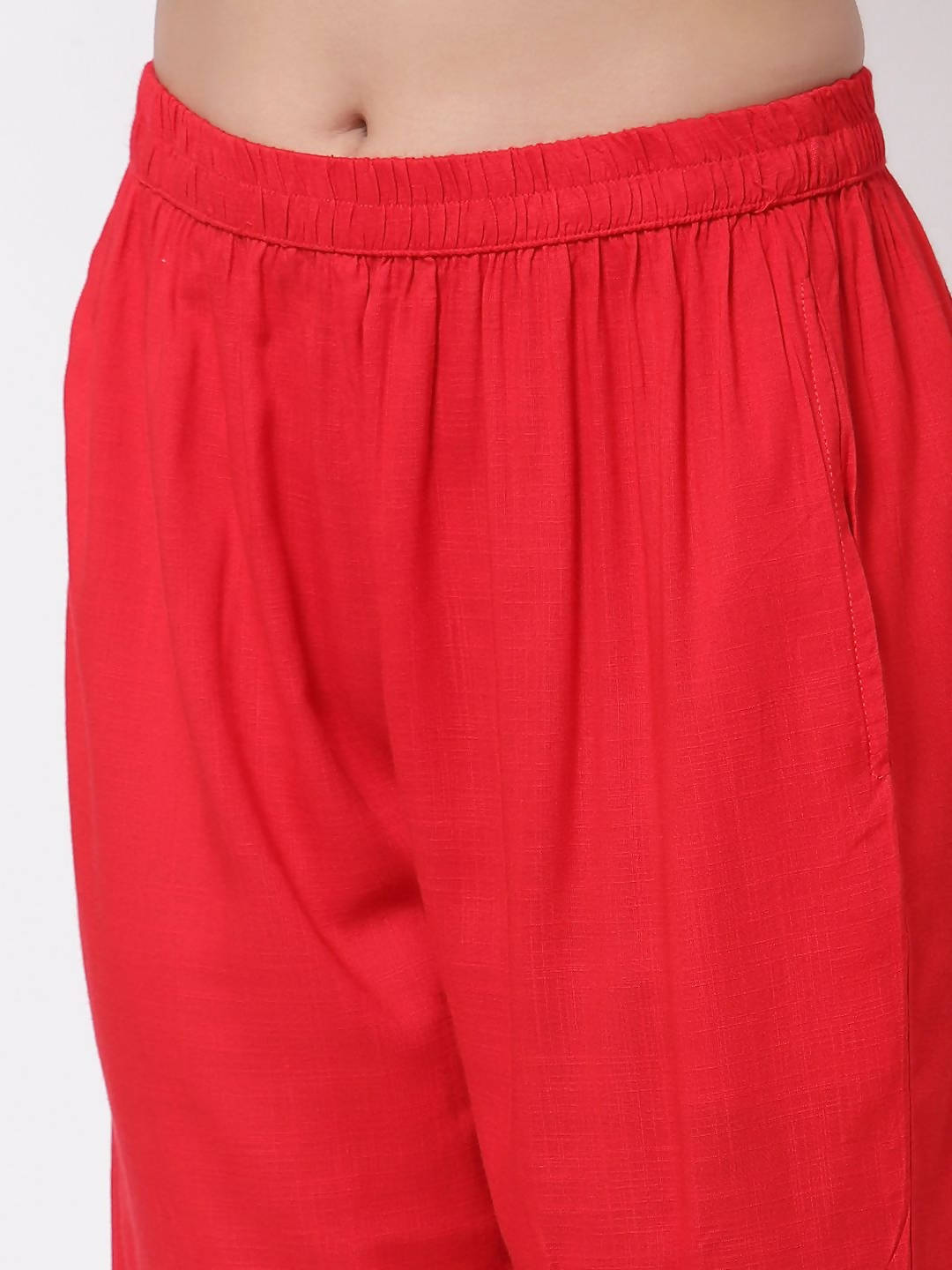 Myshka Red Cotton Solid 3/4 Sleeve Square Neck Casual Kurta Pant Dupatta Set