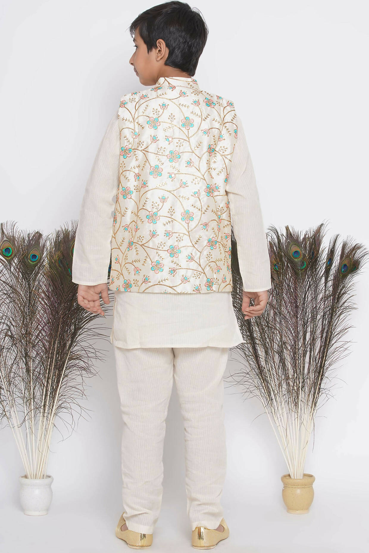 Little Bansi Banarsi Silk Pink Blue Floral Embroidery Jacket with Cotton Kantha kurta and Kantha Pyjama - Cream - Distacart