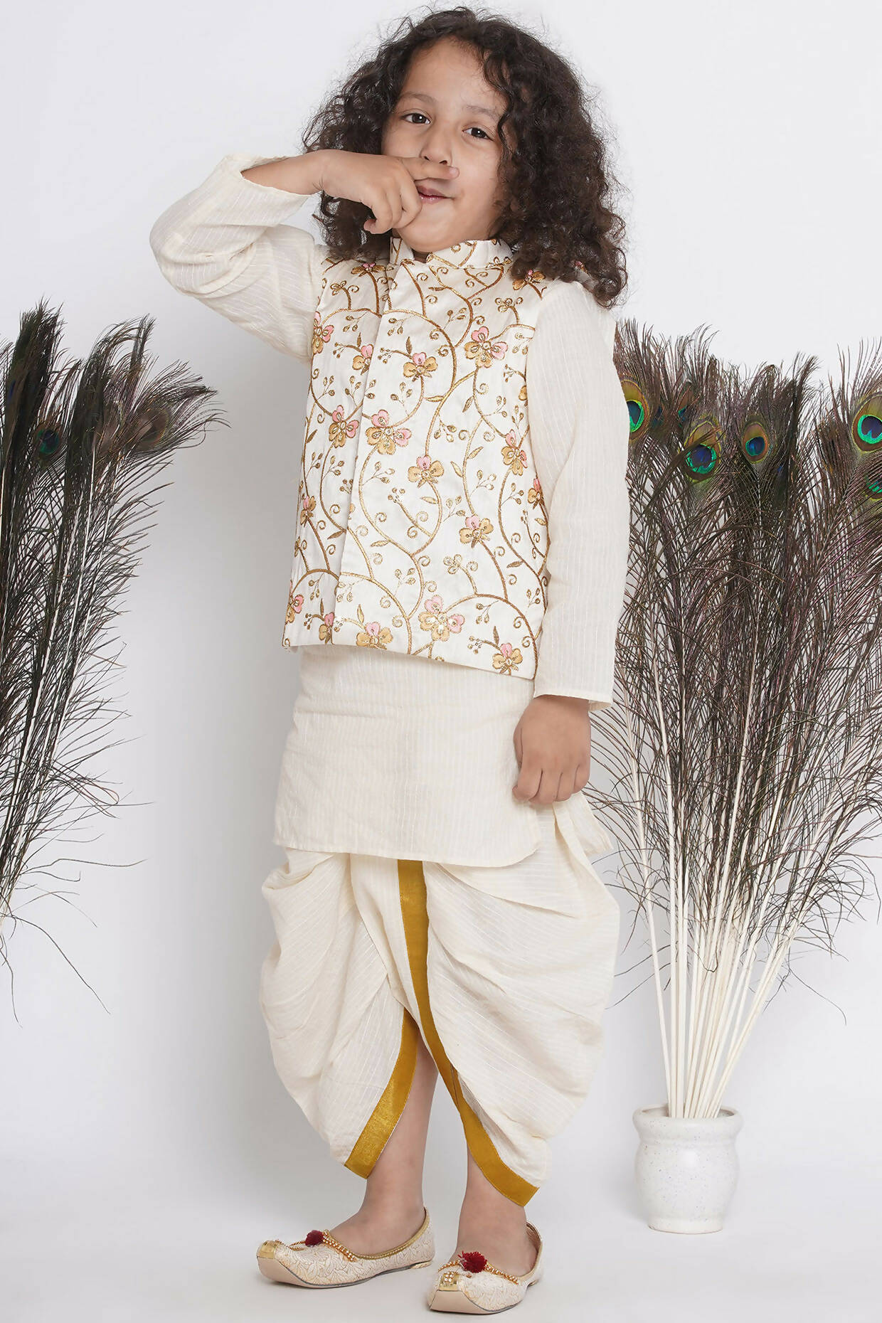 Little Bansi Banarsi Silk Orange Pink Floral Embroidery Jacket With Cotton Kantha kurta And Kantha Dhoti - Cream - Distacart
