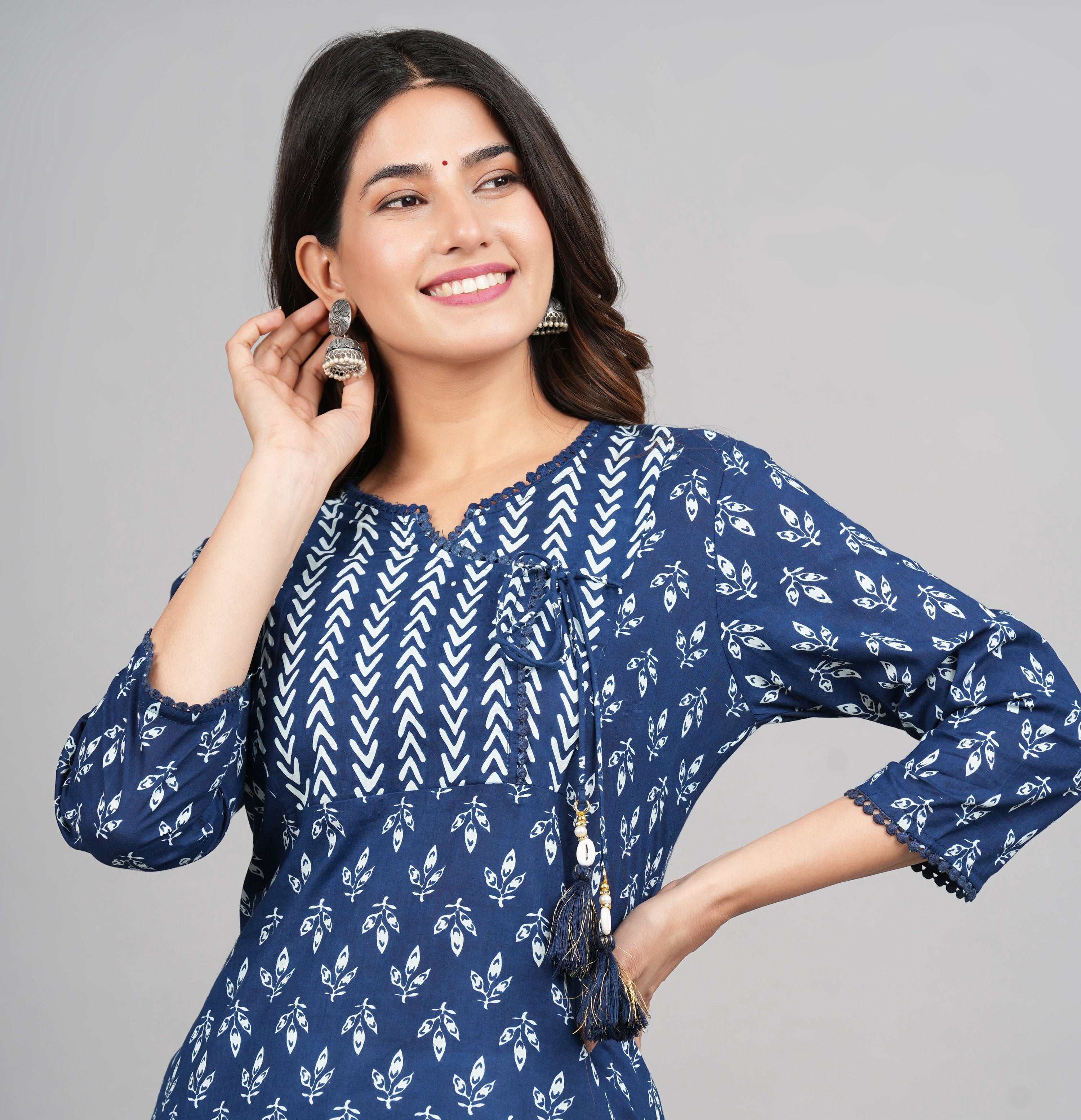House of RP Women Cotton Blue Floral Print Straight Kurta - Distacart