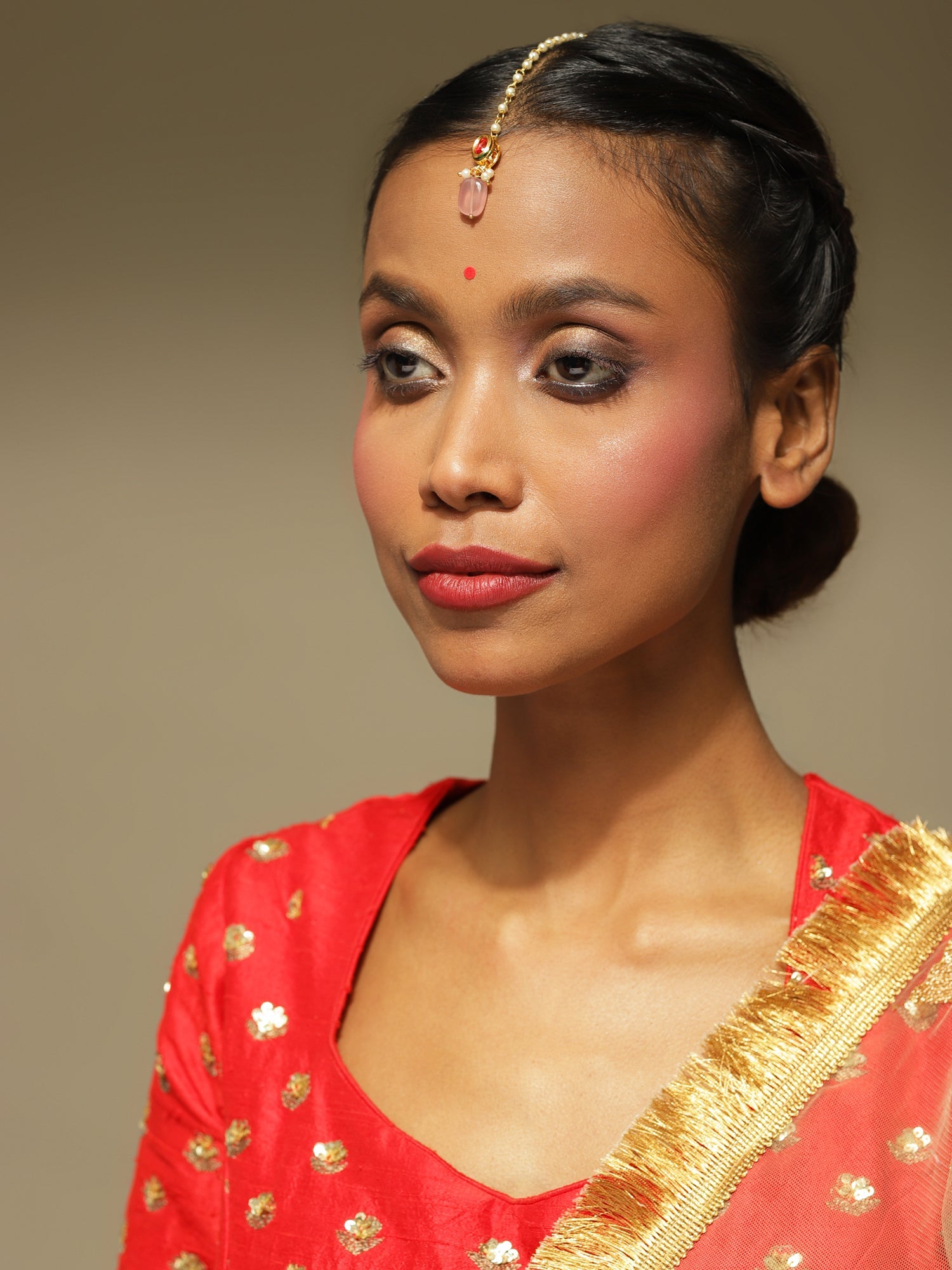 Gold-Plated Red Kundan-Studded Handcrafted Maang Tikka - Ruby Raang - Distacart