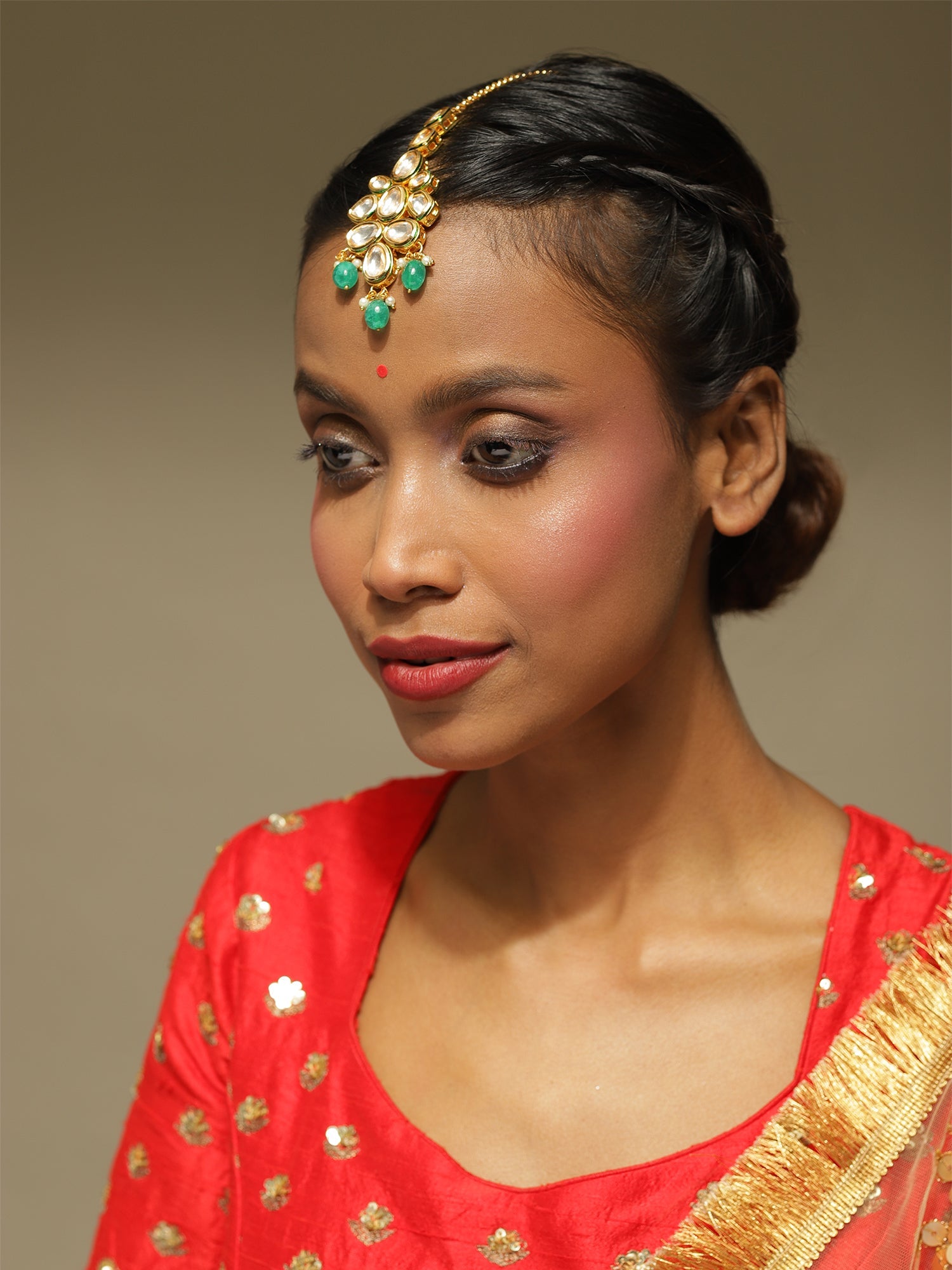 Gold-Plated Green White Kundan-Studded Maang Tikka - Ruby Raang - Distacart