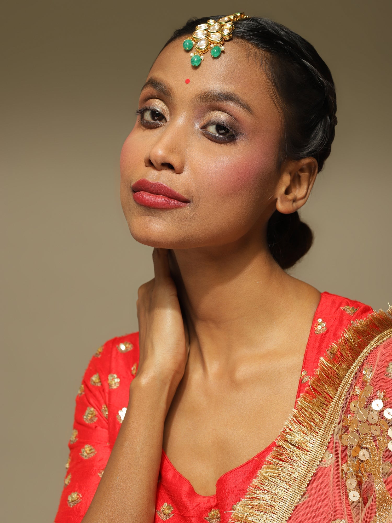 Gold-Plated Green White Kundan-Studded Maang Tikka - Ruby Raang - Distacart