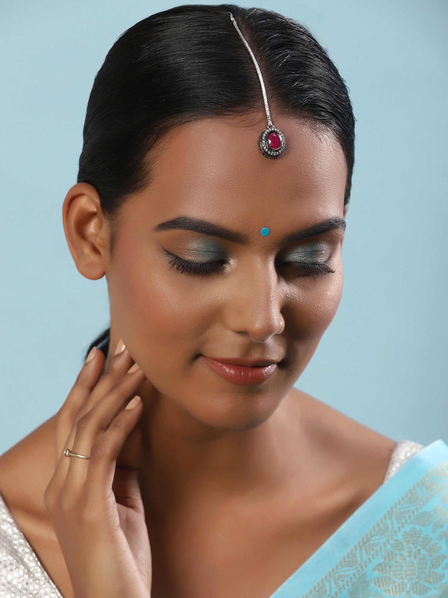 Gold-Plated Maroon White Kundan Stone -Studded Maang Tikka - Ruby Raang - Distacart