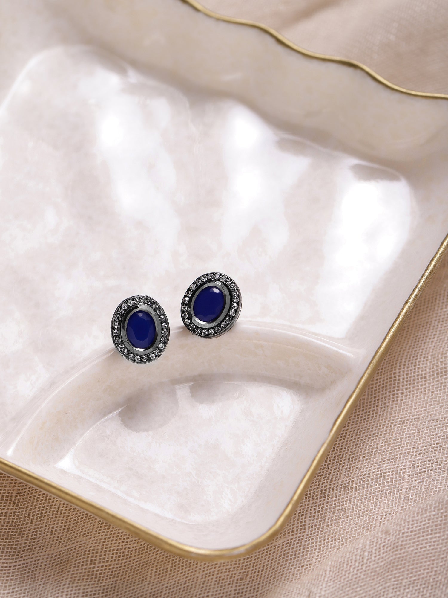 Silver-Plated Oval Kundan Studs Earrings - Ruby Raang - Distacart