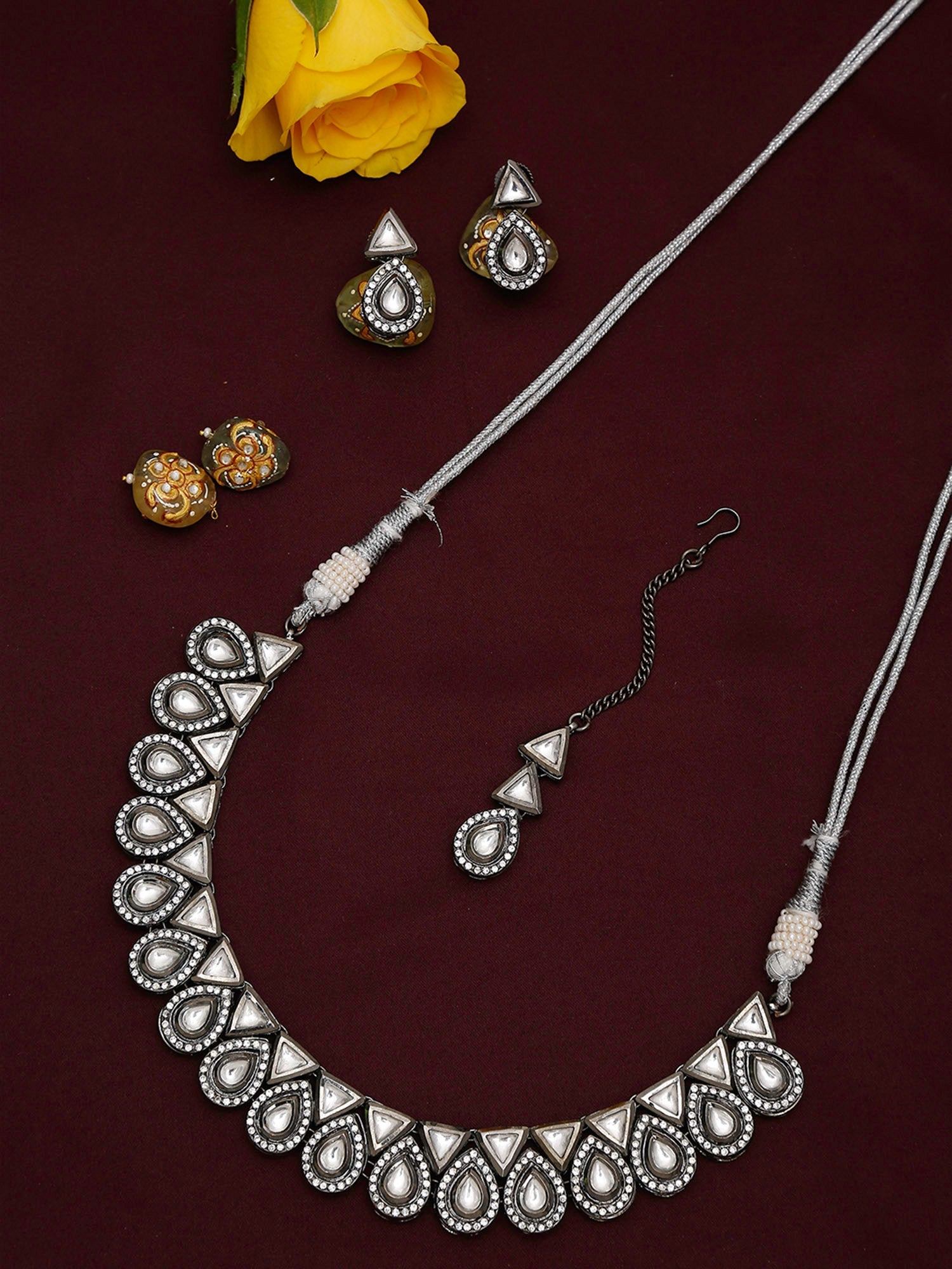 Silver Kundan Choker With Earrings And Maang Tikka - Ruby Raang - Distacart