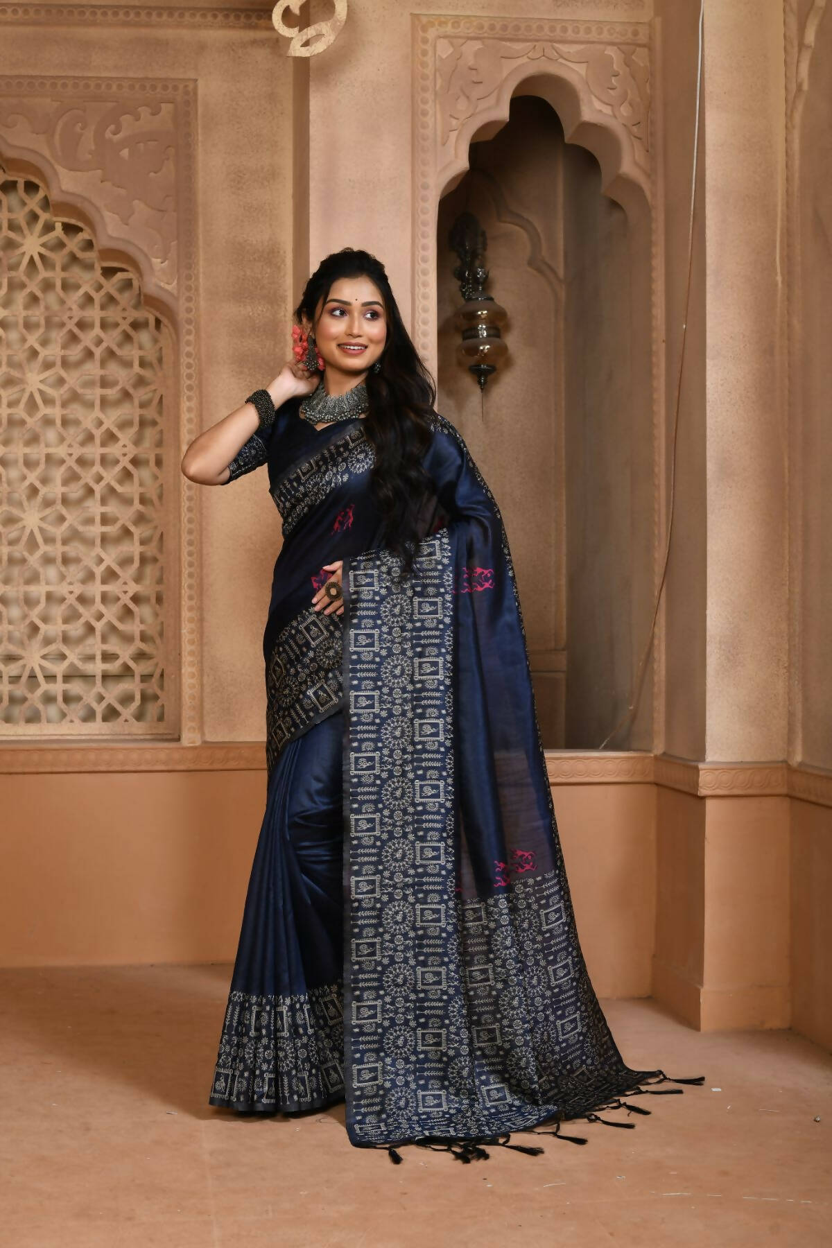 Vishnu Weaves Women's Navy Blue Handloom Raw Silk Woven Border Saree with Unstitched Blouse - Distacart