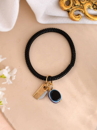 VOJ Women Black Color stainless steel Bracelet - Distacart