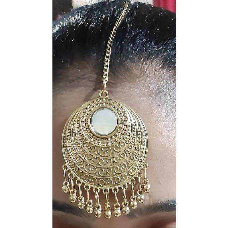 Bollywood Style Maang Tikka