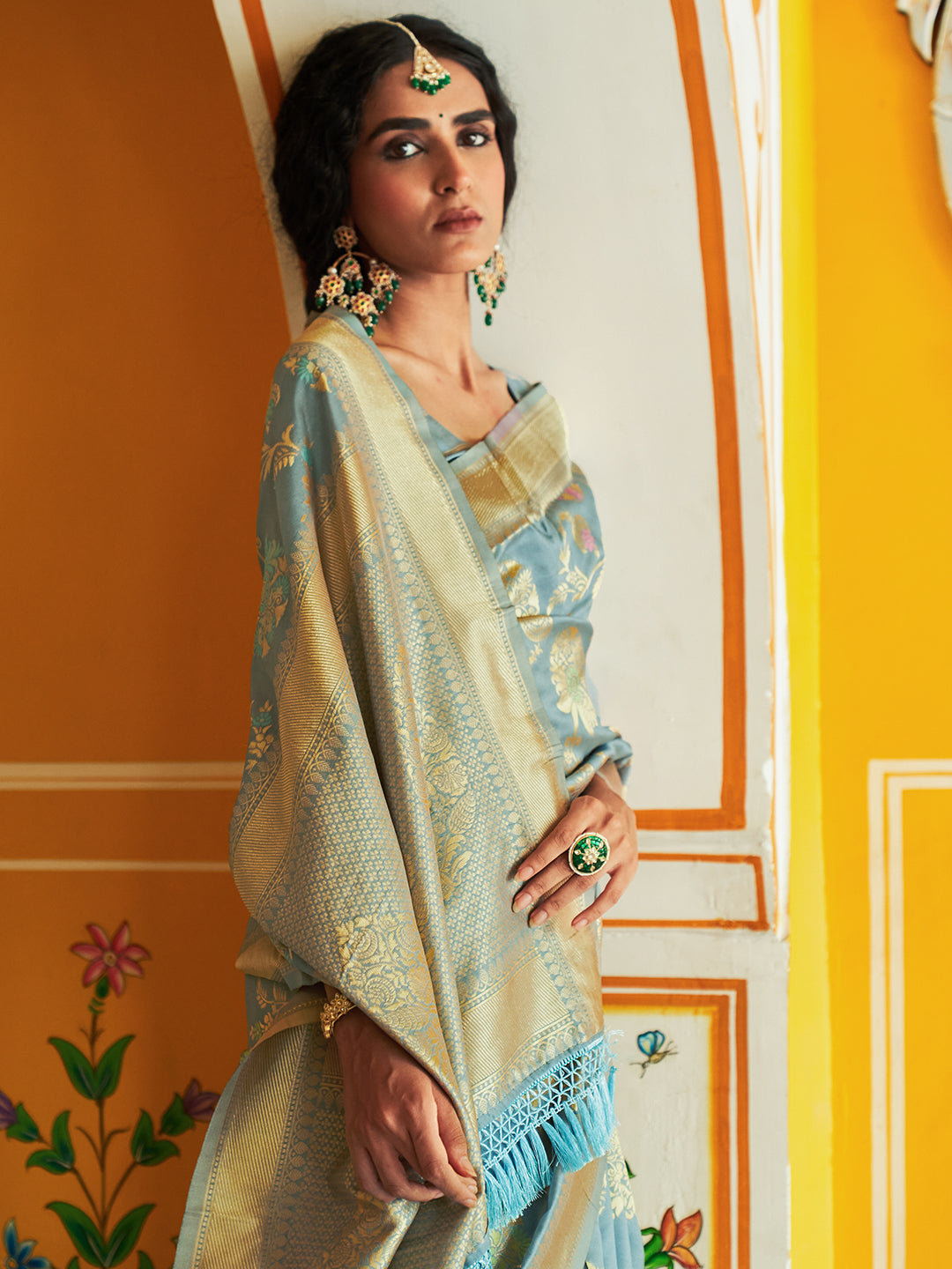 Janasya Grey Banarasi Silk Woven Floral Design Banarasi Saree - Distacart