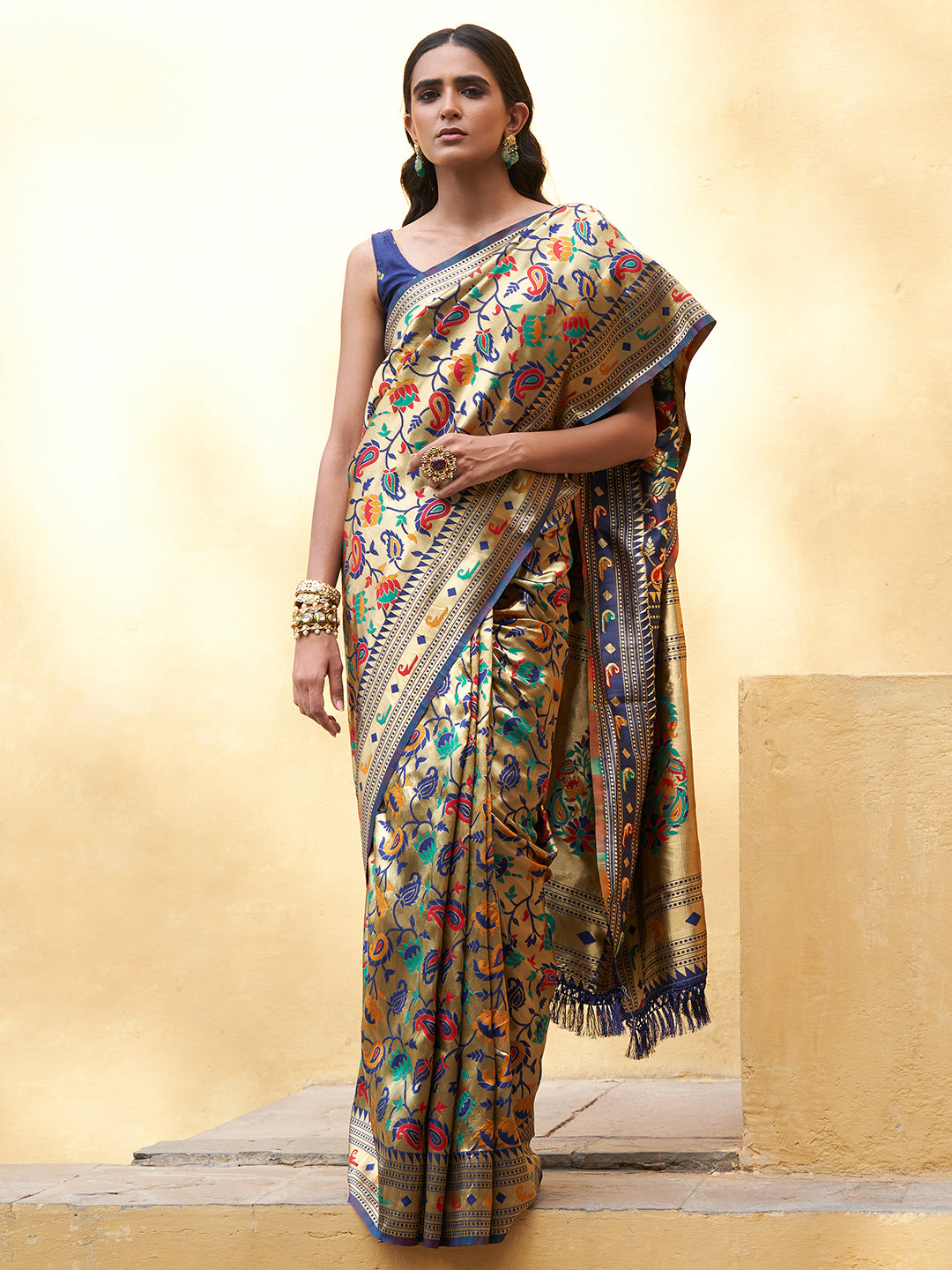 Janasya Golden Paithani Silk Woven Floral Design Paithani Silk Saree - Distacart