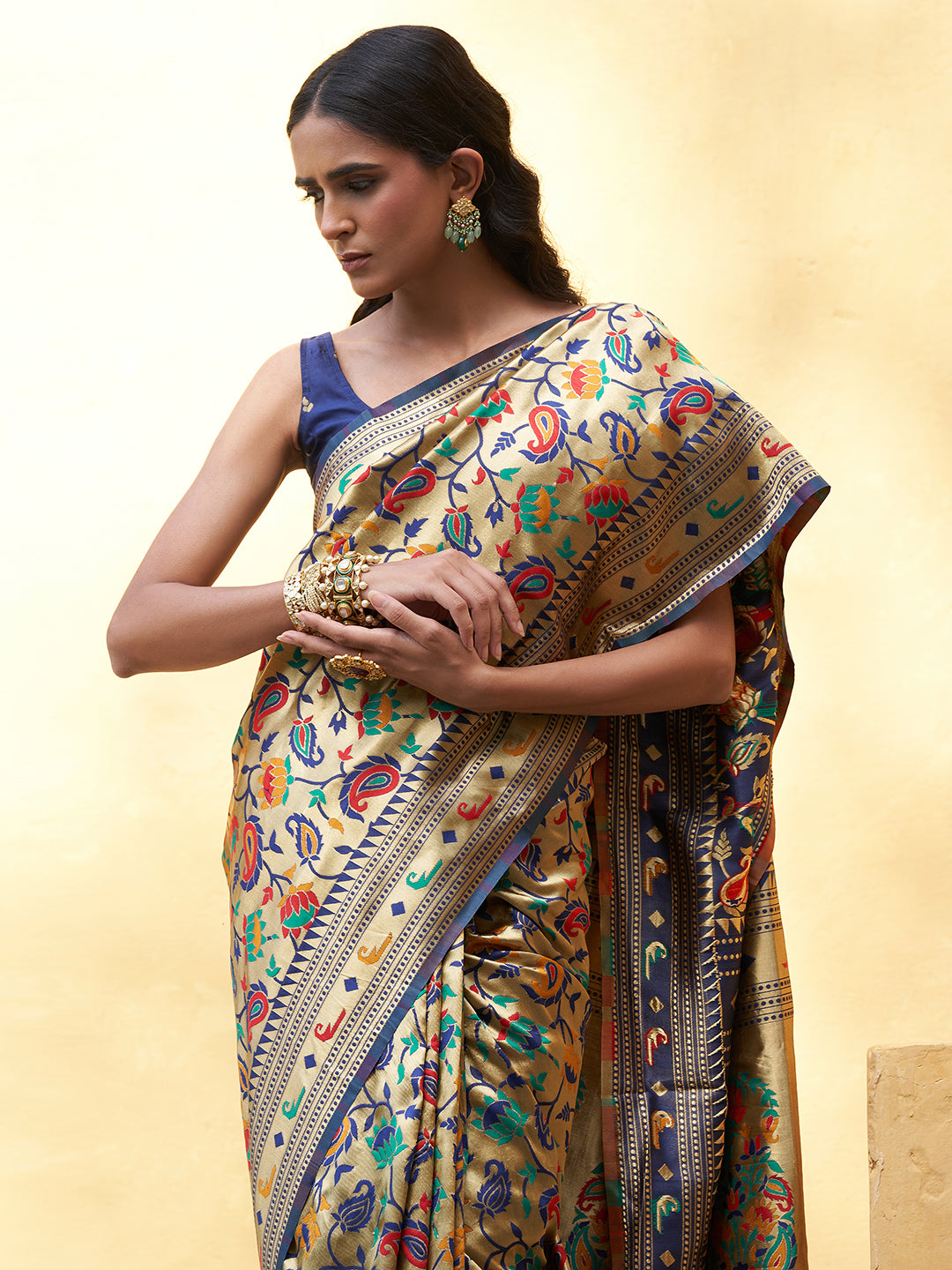 Janasya Golden Paithani Silk Woven Floral Design Paithani Silk Saree - Distacart