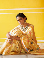 Thumbnail for Janasya Cream Banarasi Silk Woven Floral Design Banarasi Saree - Distacart