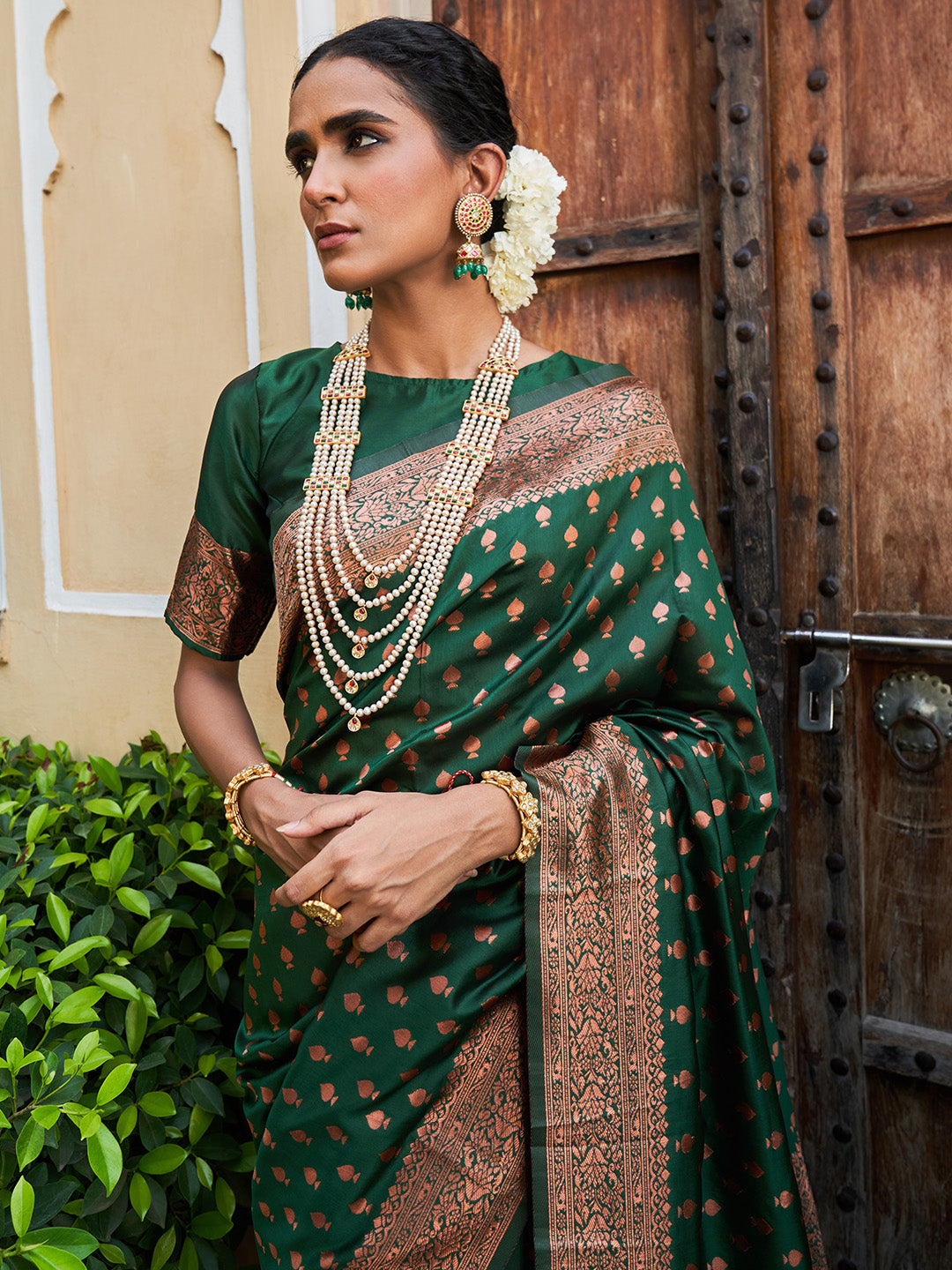 Janasya Green Banarasi Silk Ethnic Motifs Woven Design Saree - Distacart