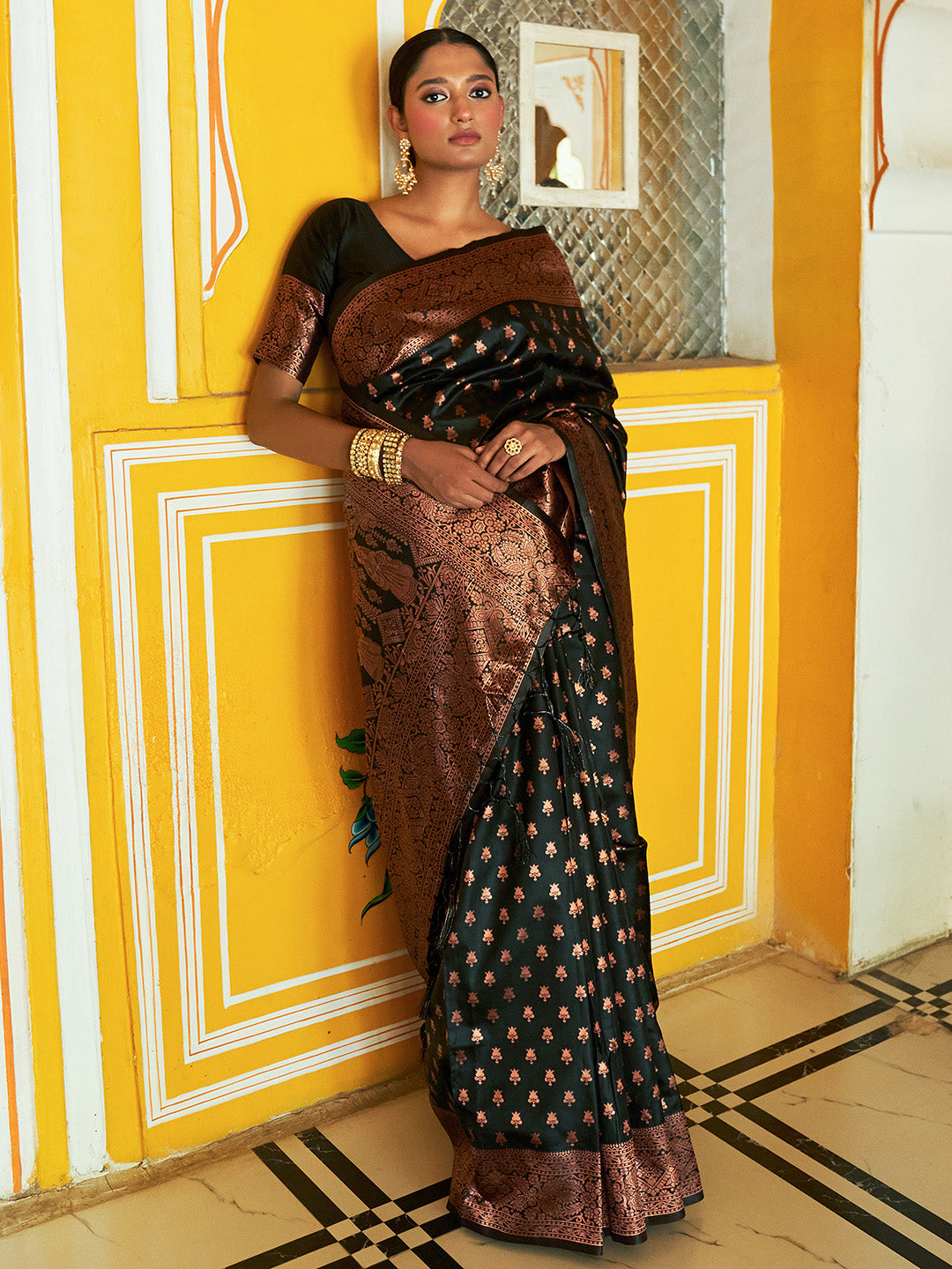 Janasya Black Banarasi Silk Ethnic Motifs Woven Design Saree - Distacart