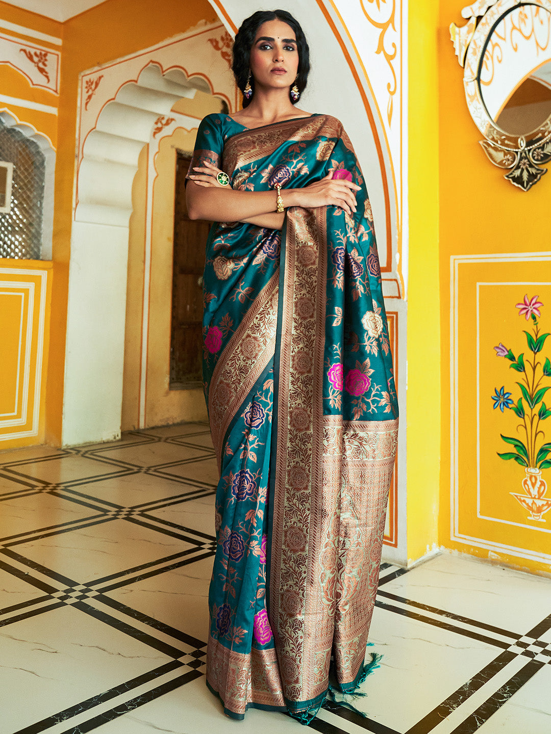 Janasya Dark Green Banarasi Silk Floral Woven Design Saree - Distacart