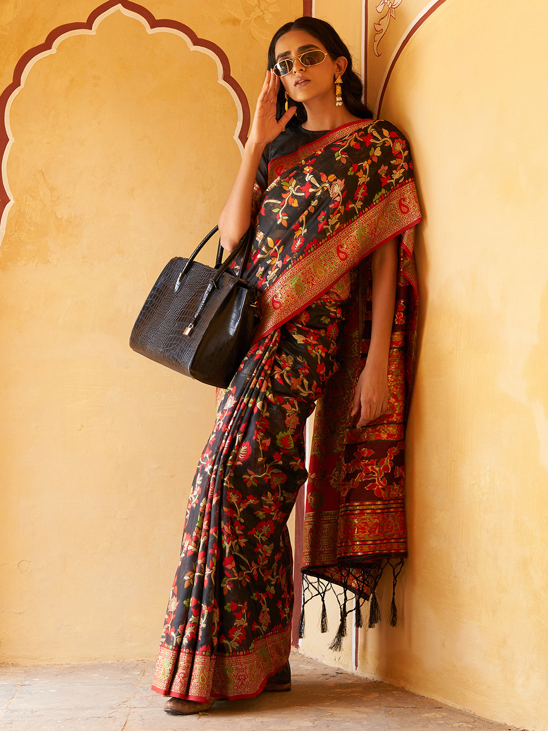 Janasya Black Chanderi Silk Pashmina Woven Design Saree - Distacart