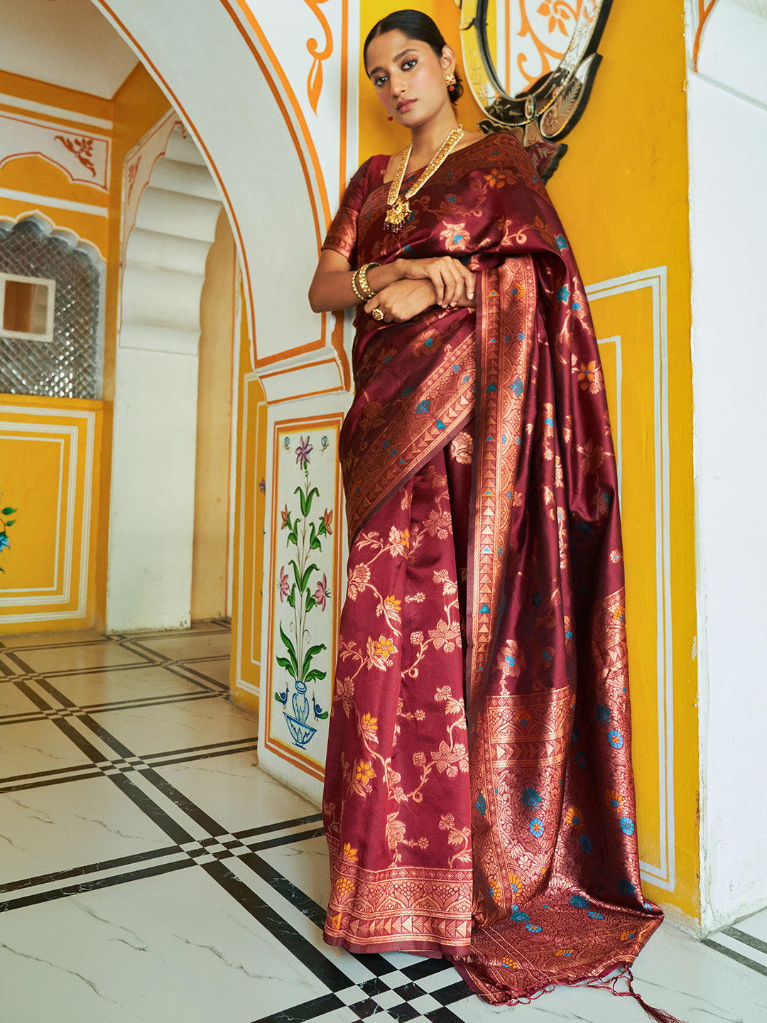 Janasya Maroon Banarasi Silk Woven Dual Tone Floral Design Banarasi Silk Saree - Distacart