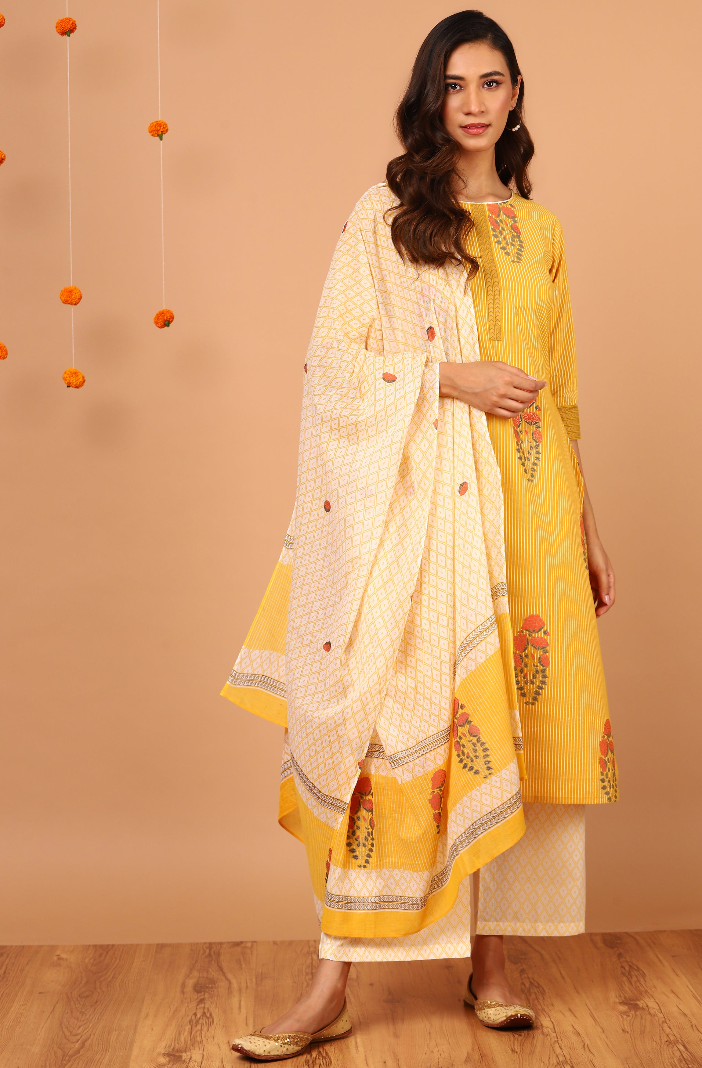 Janasya Women's Yellow Cotton Striped Kurta With Palazzo And Dupatta - Distacart