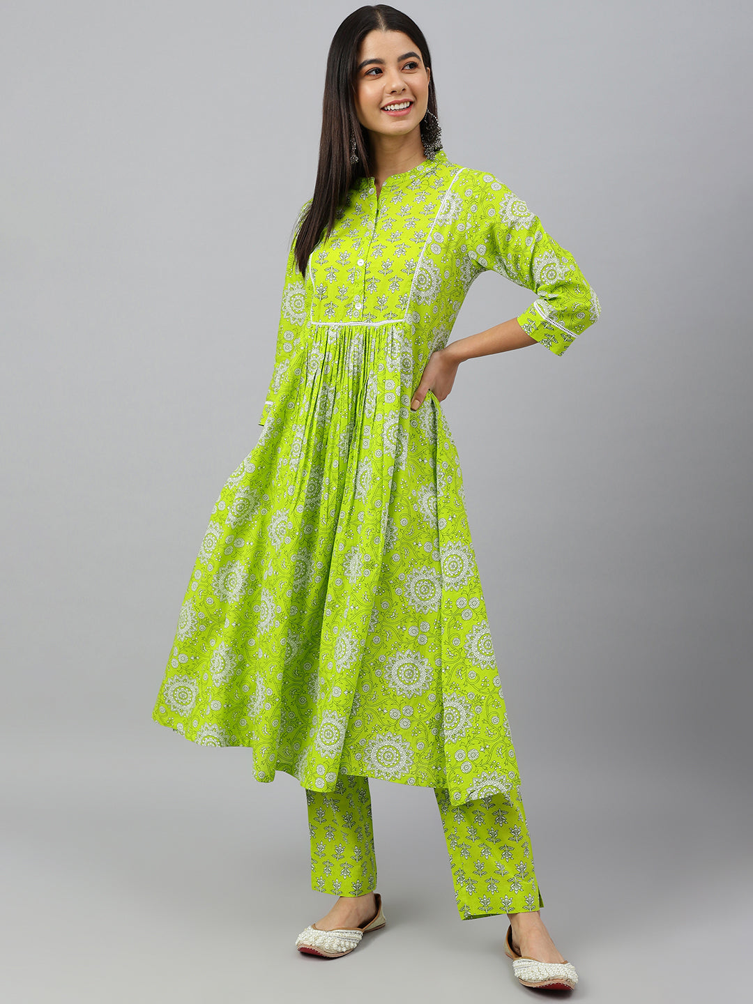 Janasya Women's Light Green Cotton Block Print Kurta With Pant - Distacart