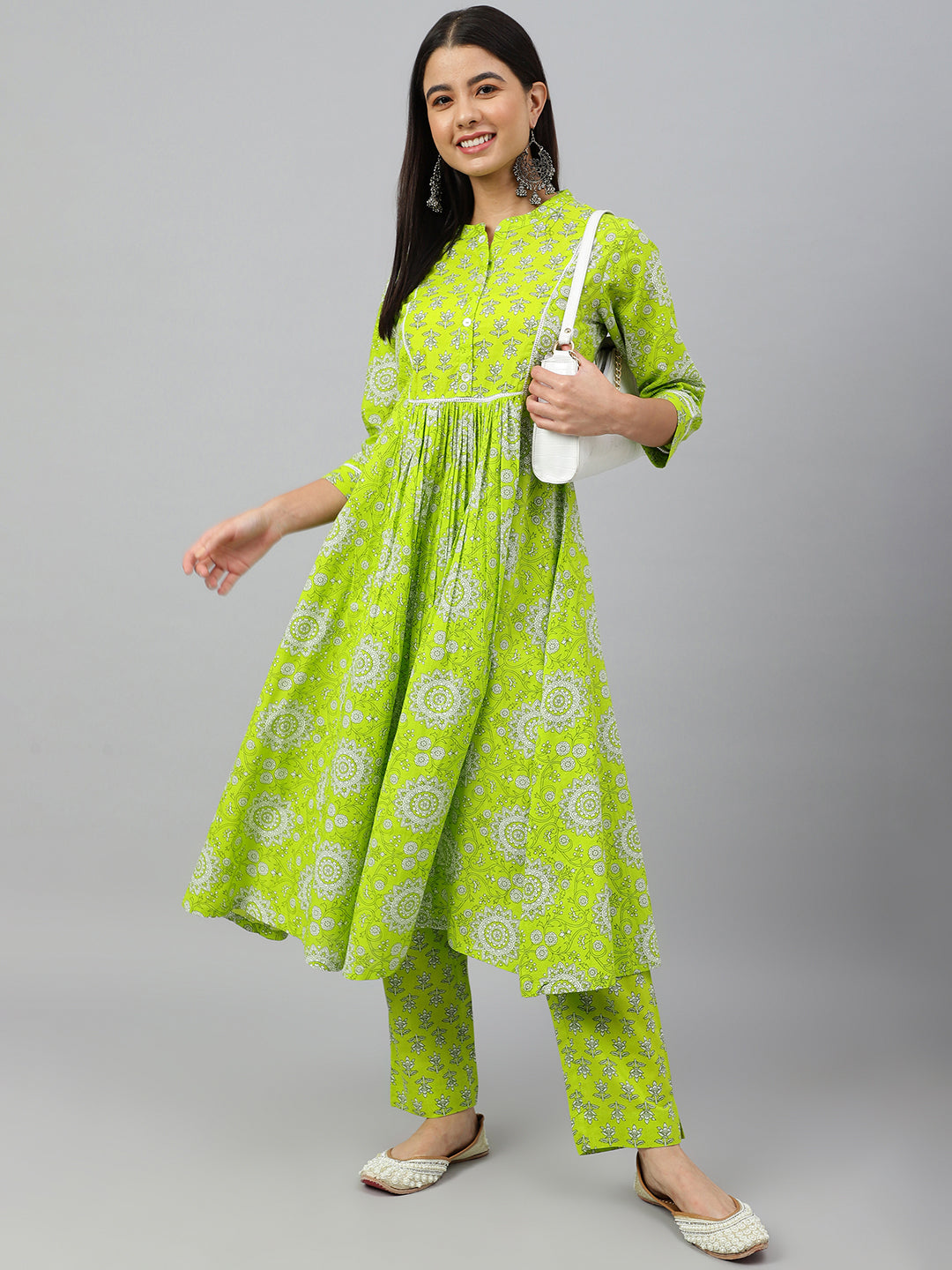 Janasya Women's Light Green Cotton Block Print Kurta With Pant - Distacart