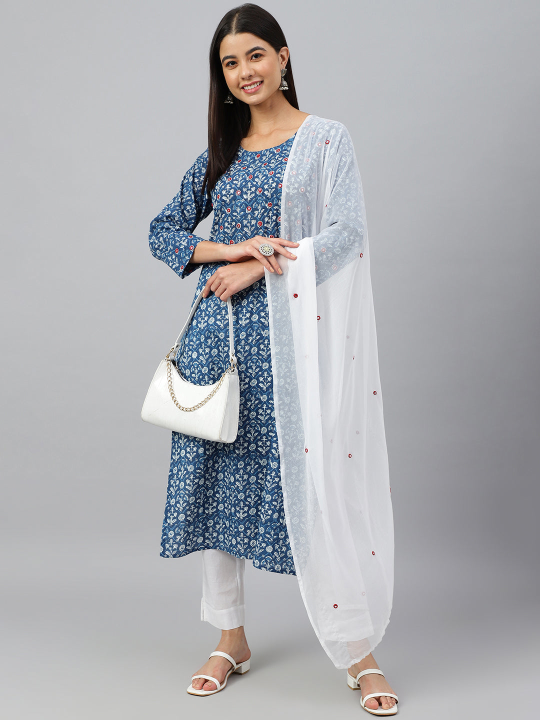 Janasya Women's Navy Blue Cotton Floral Print Kurta With Pant And Dupatta - Distacart