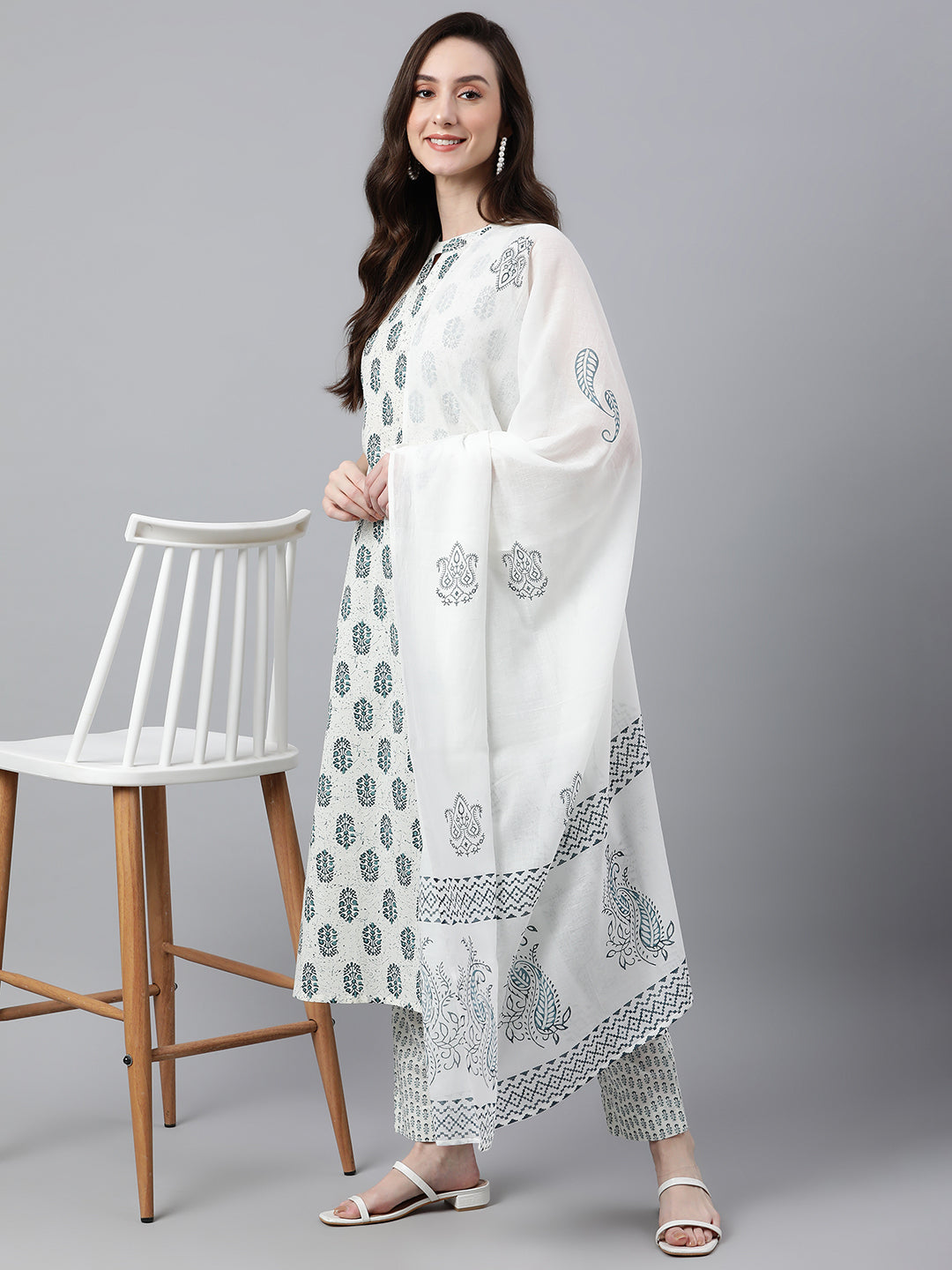 Janasya Women's White Cotton Floral Print Kurta With Pant And Dupatta - Distacart