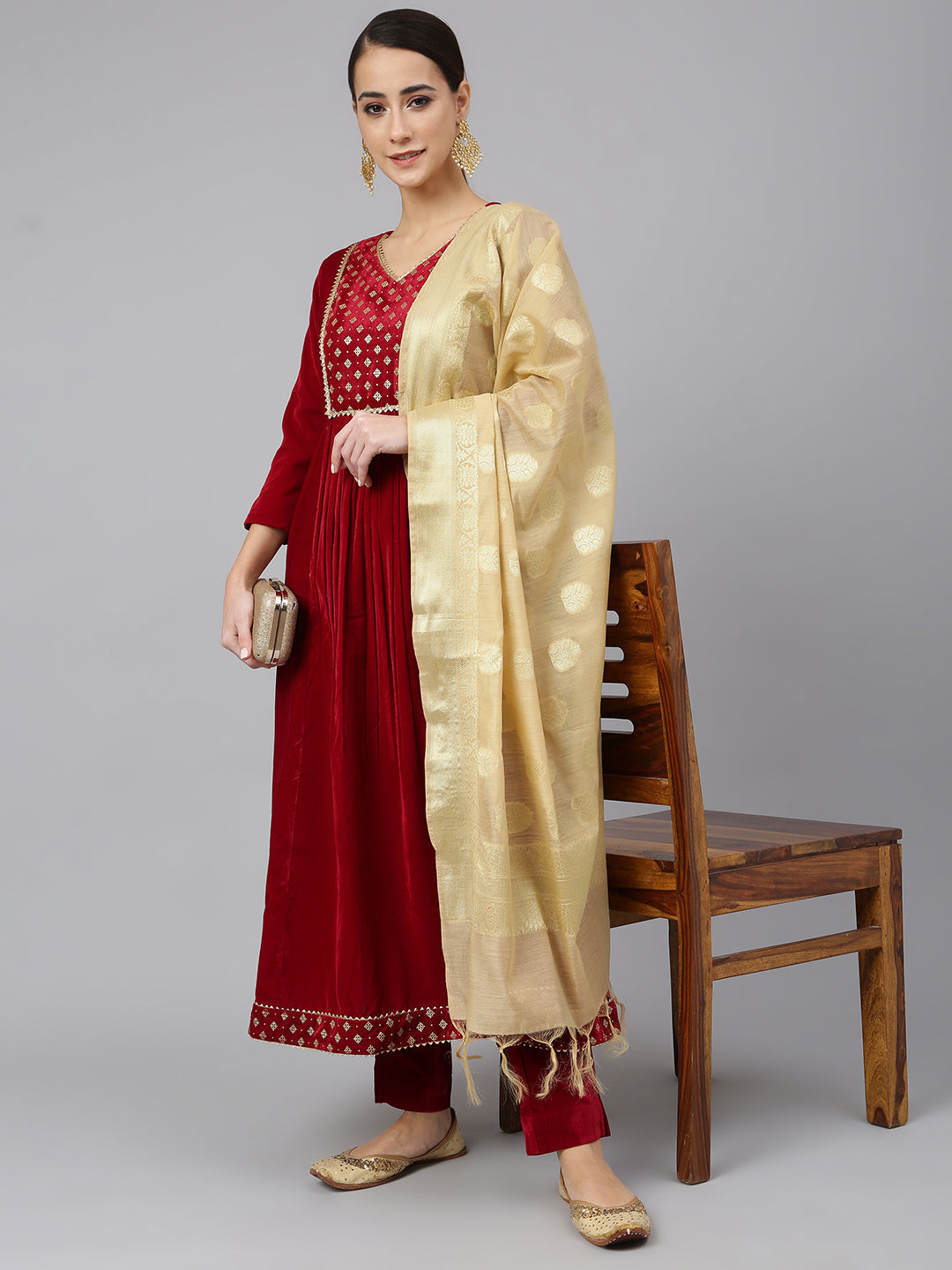 Janasya Women's Maroon Velvet Solid Kurta With Pant And Dupatta - Distacart