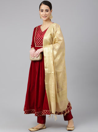 Janasya Women's Maroon Velvet Solid Kurta With Pant And Dupatta - Distacart