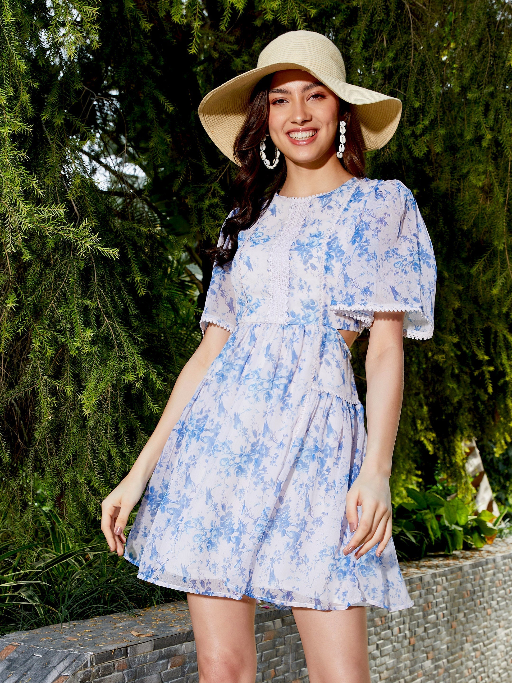 Buy online Women's Fit & Flare Floral Dress from western wear for Women by  Showoff for ₹1999 at 60% off | 2024 Limeroad.com