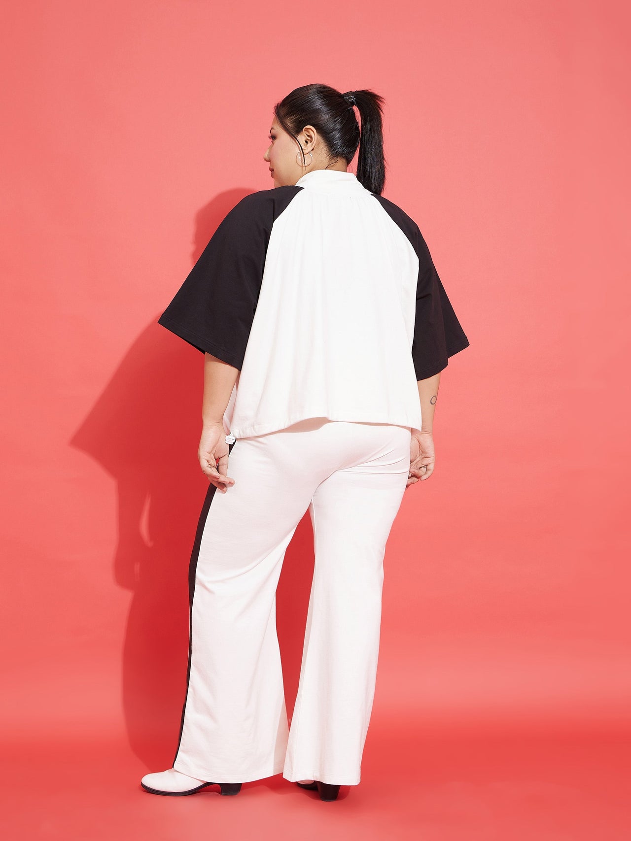 Lyush Women White & Black Terry Zipper Jacket With Track Pants - Distacart