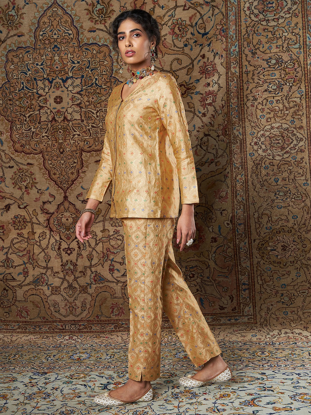 Lyush Women's Golden Indian Motif Brocade Shirt With Pants