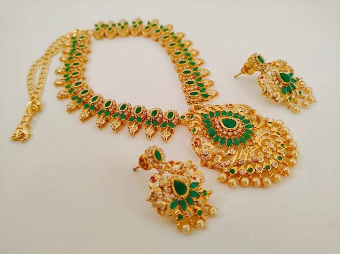 Uncuts &amp; Emeralds Peacock Bridal Green Jewelry