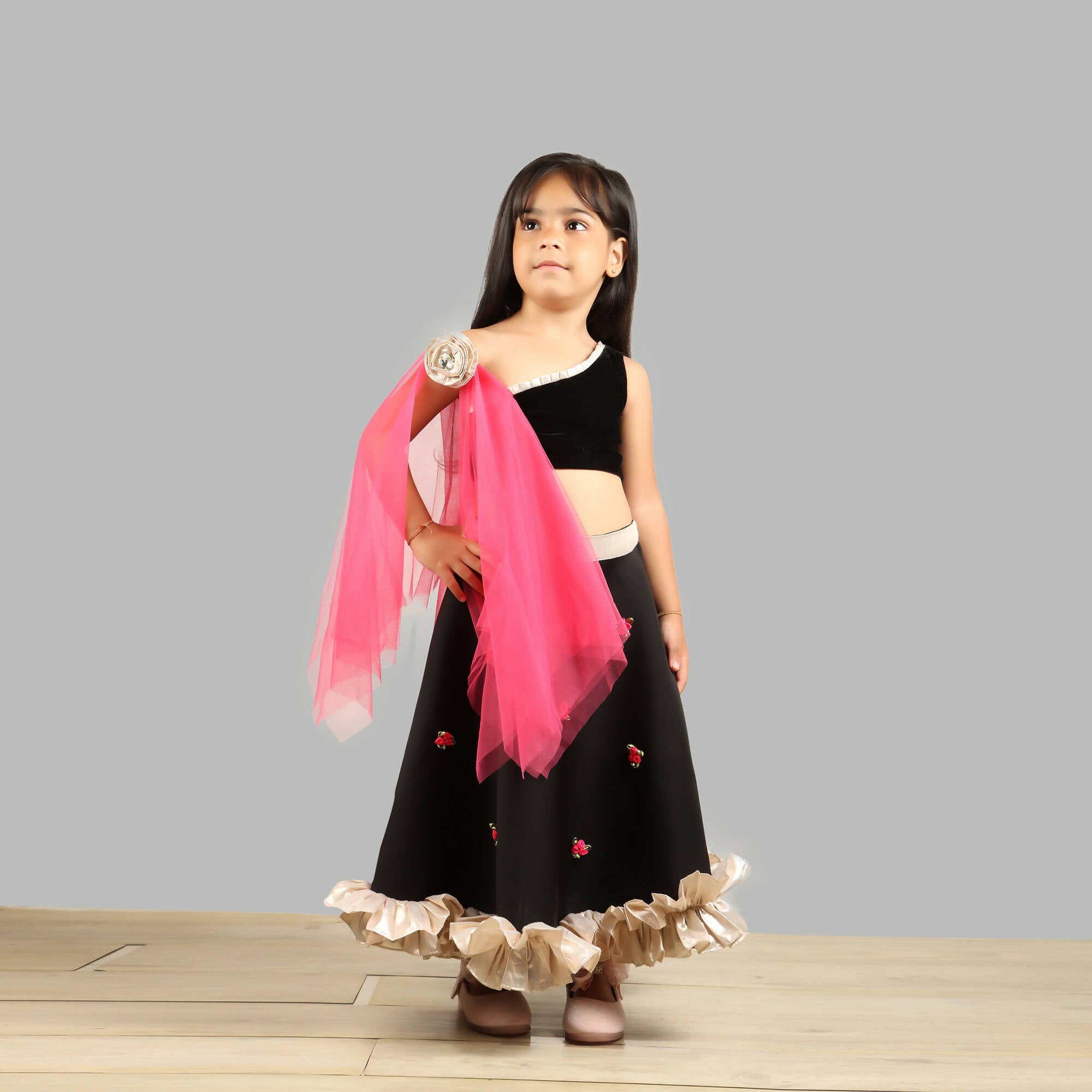 Pink Cow Fashions Black Ghagra Choli With Pink Dupatta - Distacart