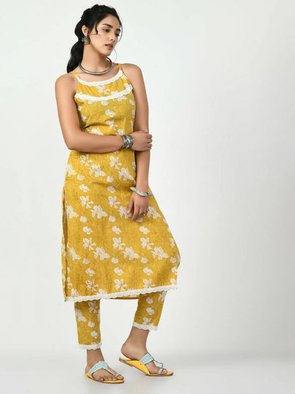 Myshka Women's Yellow Printed Kurta With Trouser - Distacart