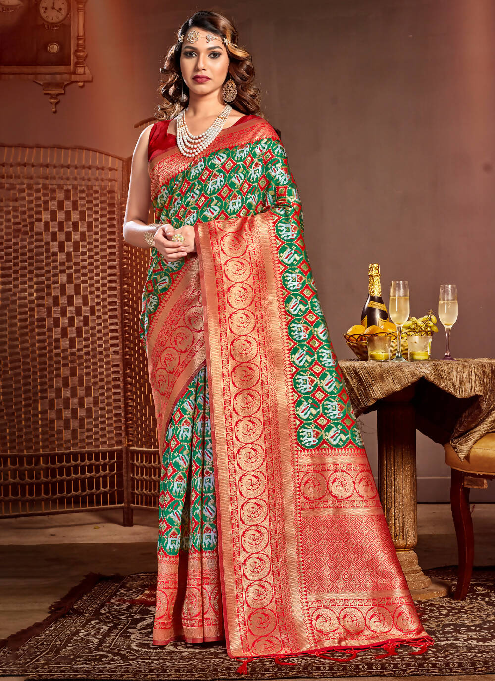 Green Patola Silk Zari Woven Design Saree with Unstitched Blouse Piece - Aachal - Distacart