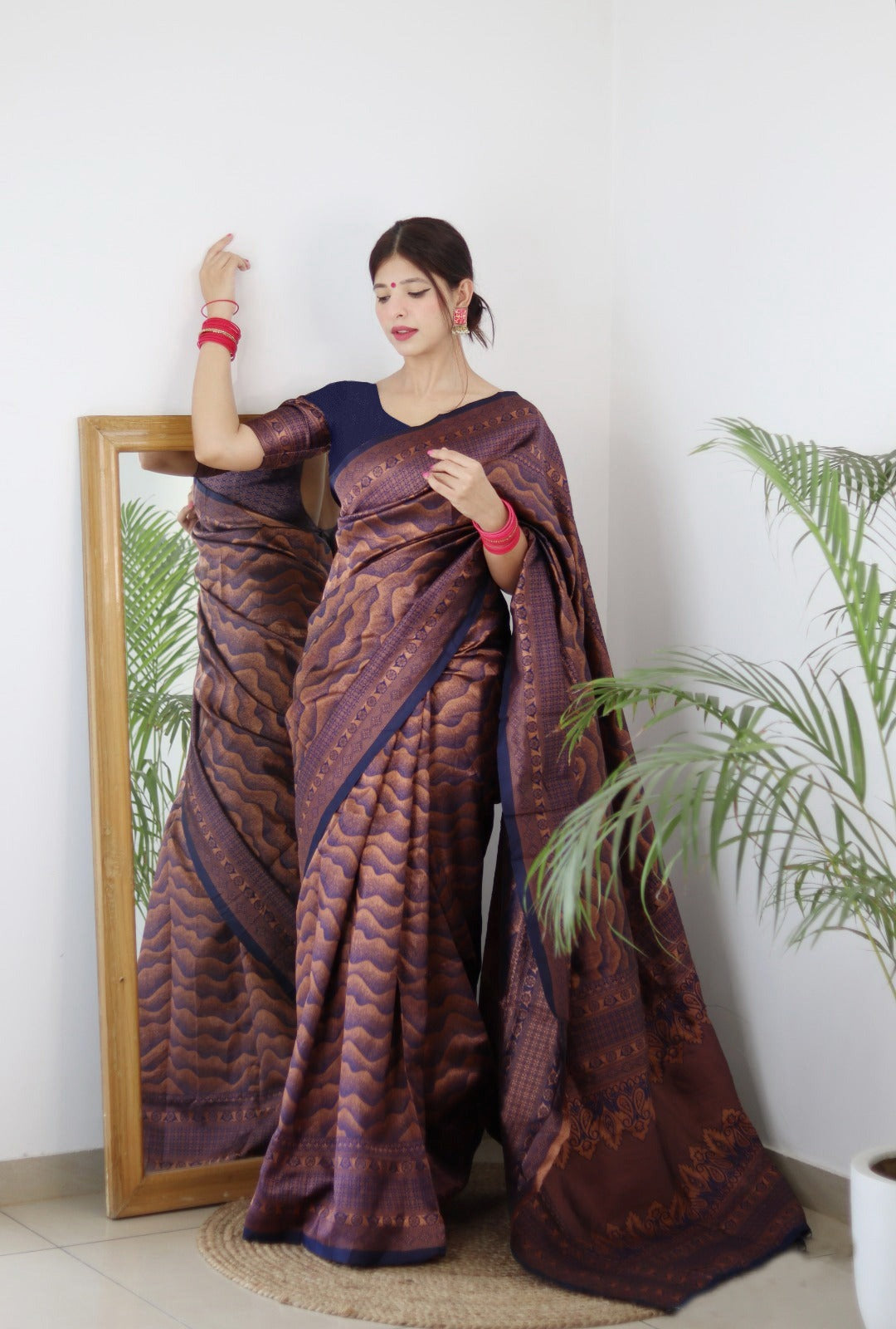 Vamika Weaving Banarasi Jacquard navy Kanjivaram Saree - Distacart