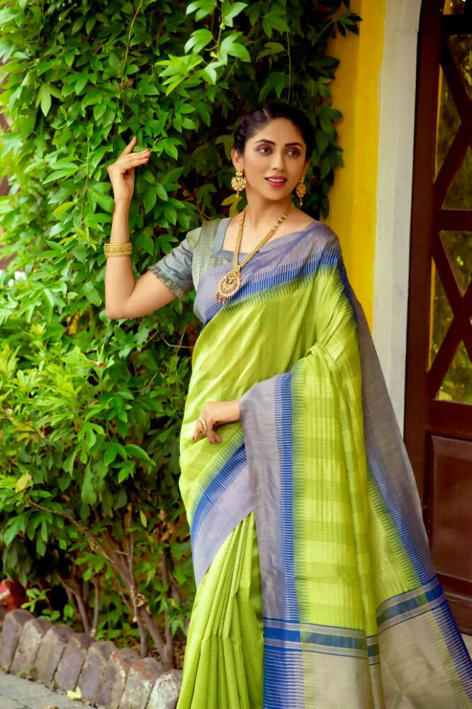 Vishnu Weaves Women's Green South Silk Zari Woven Saree with Unstitched Blouse - Distacart