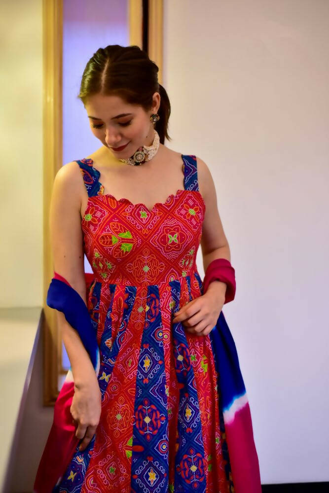 Partywear Designer Green Yellow Pure Maslin Gown - Anbazaar - Distacart