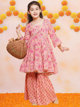 Girls Peach Printed V- Neck Kurta with Sharara for Kids - Bhama - Distacart