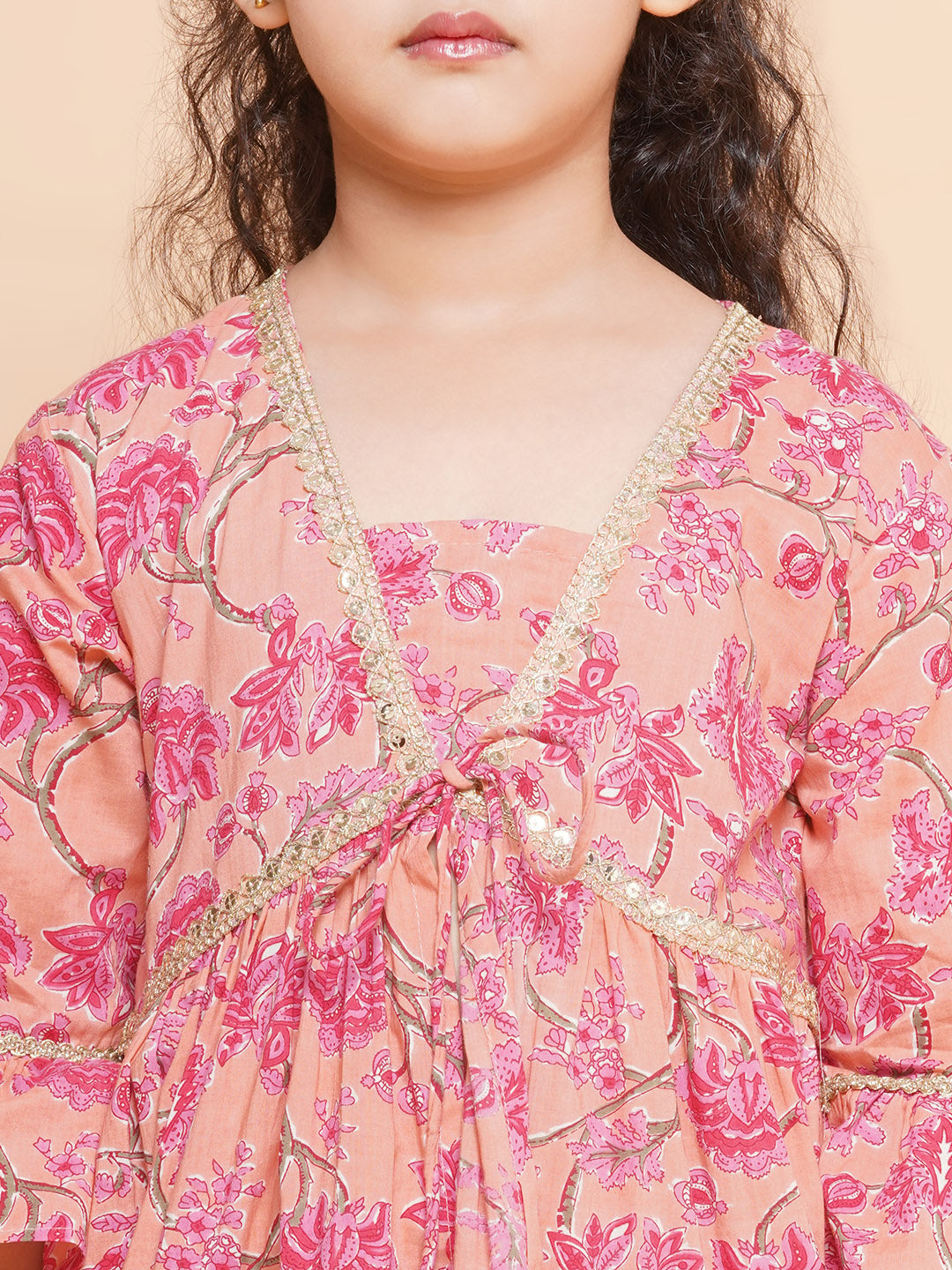 Girls Peach Printed V- Neck Kurta with Sharara for Kids - Bhama - Distacart