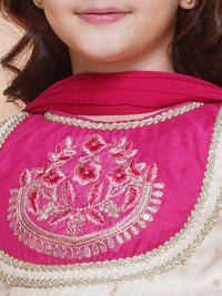 Thumbnail for Girls Off white Jacquard booti lehenga & Pink Embroidered Choli Lehenga With Dupatta - Bhama - Distacart