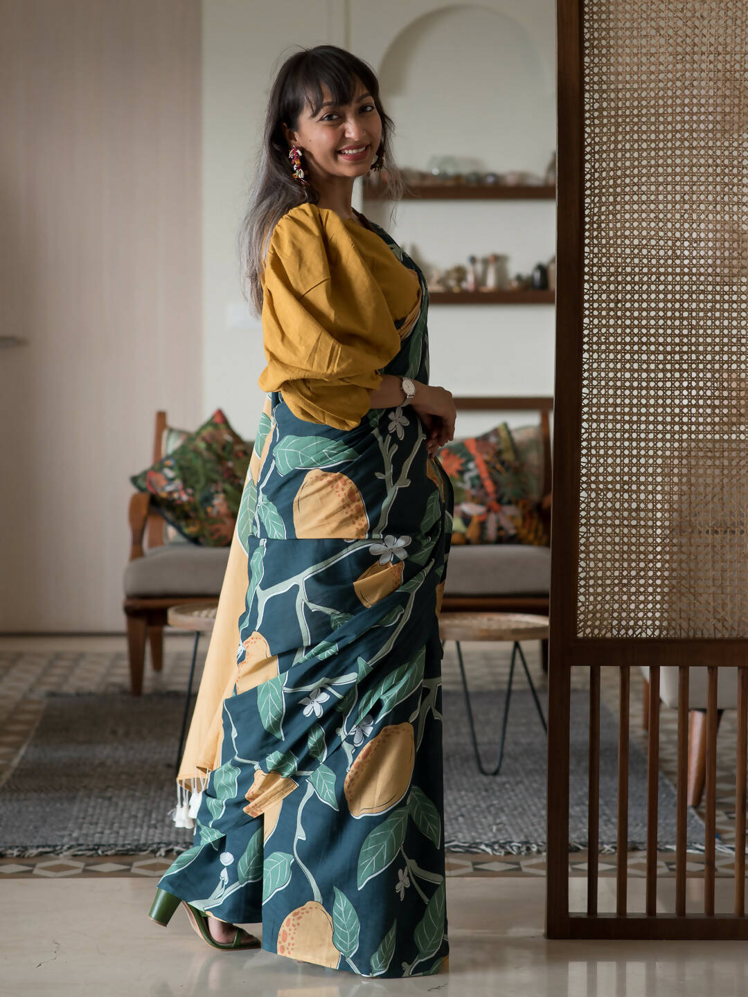 Suta Multi Color Floral Pure Cotton Saree - Distacart