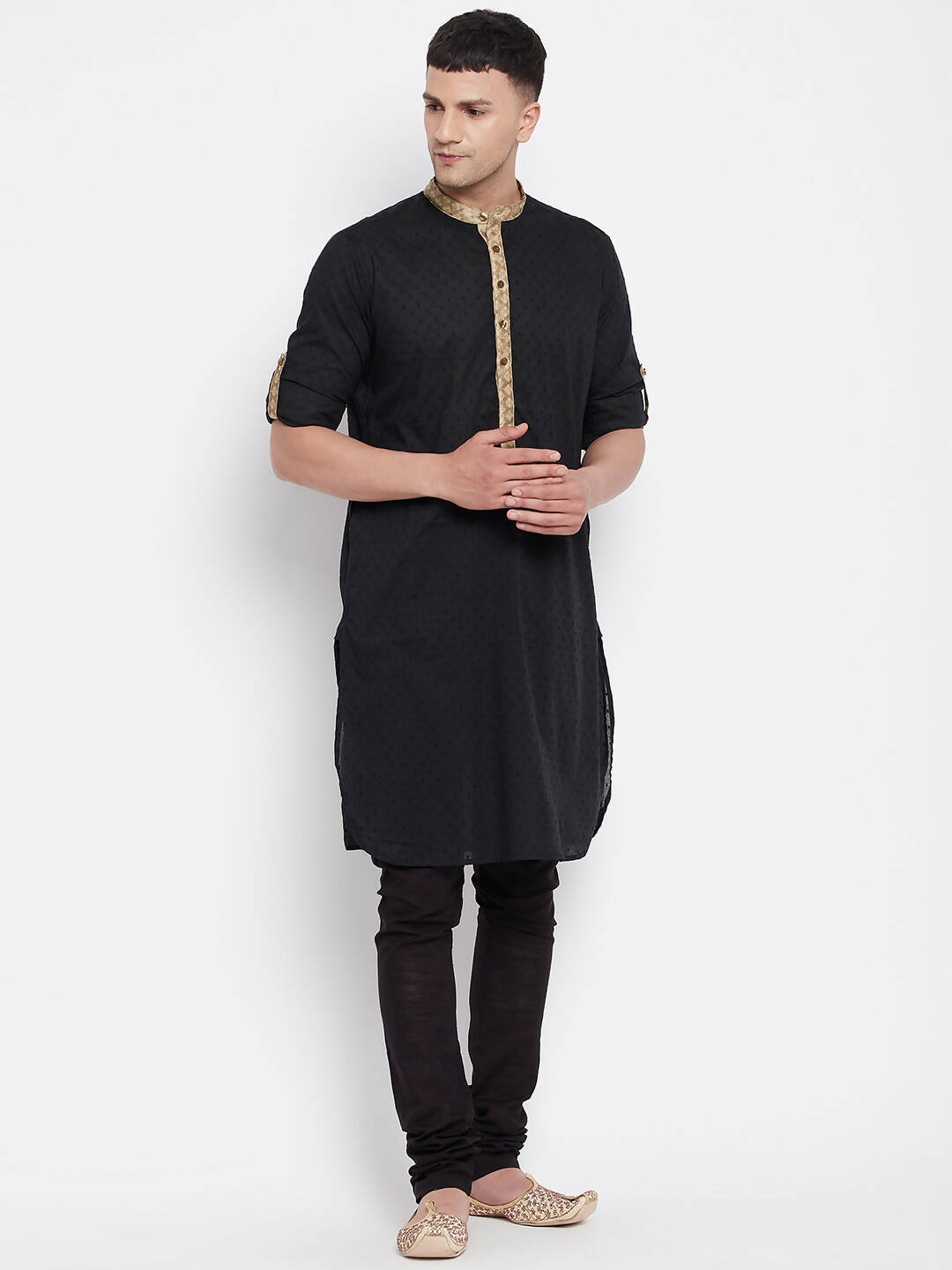 Even Apparels Black Pure Cotton Men's Kurta With Contrast Collar And Placket - Distacart