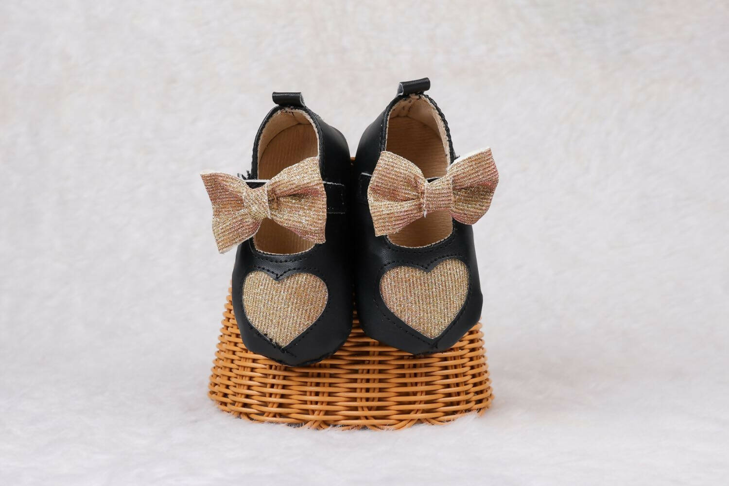 Tiny Bugs Girls Heart Bow Detailing Booties - Black & Gold - Distacart