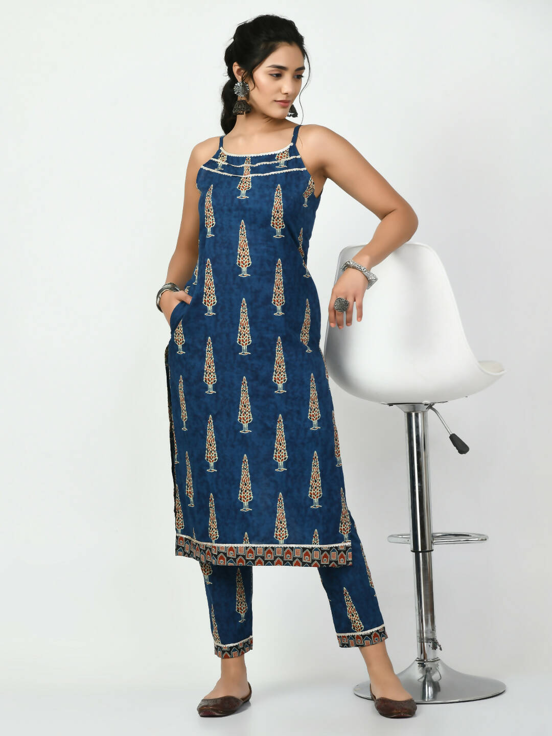 Myshka Women's Blue Printed Kurta With Trouser - Distacart