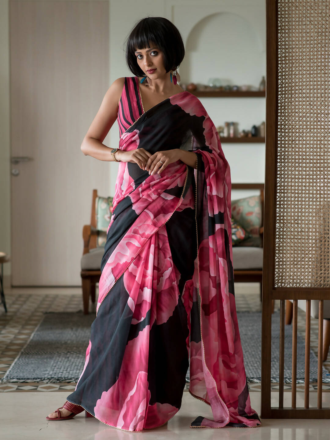 Suta Black Floral Pure Cotton Saree - Distacart