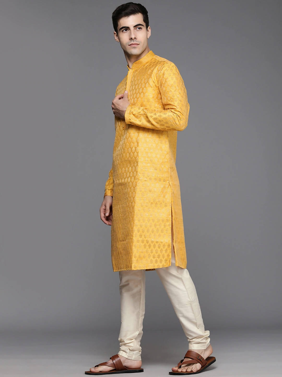Manyavar Men Mustard Yellow Woven Design Kurta with Churidar - Distacart